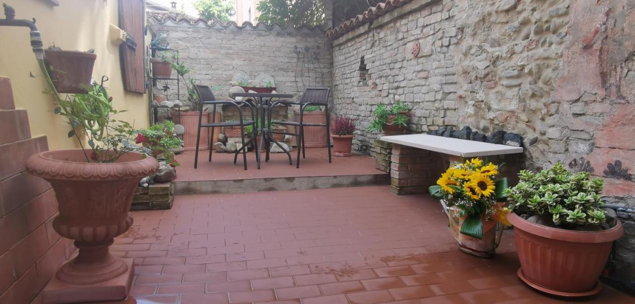 Parma City Centre With Patio Экстерьер фото